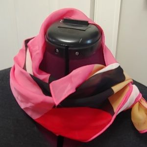 Adrienne Vittadini scarf